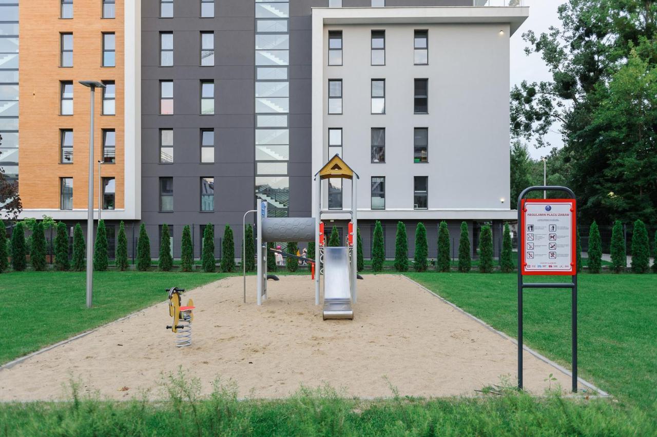 Lumina Apartment With Balcony Overlooking The Park Łódź Esterno foto