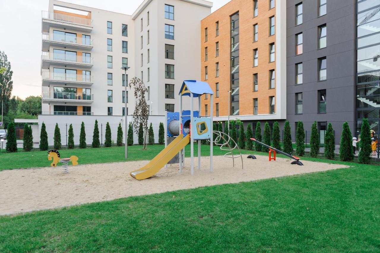 Lumina Apartment With Balcony Overlooking The Park Łódź Esterno foto